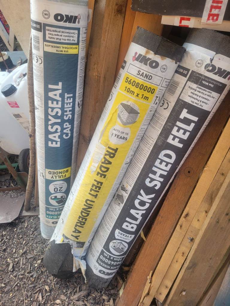 3 rolls of shed felt/underlay