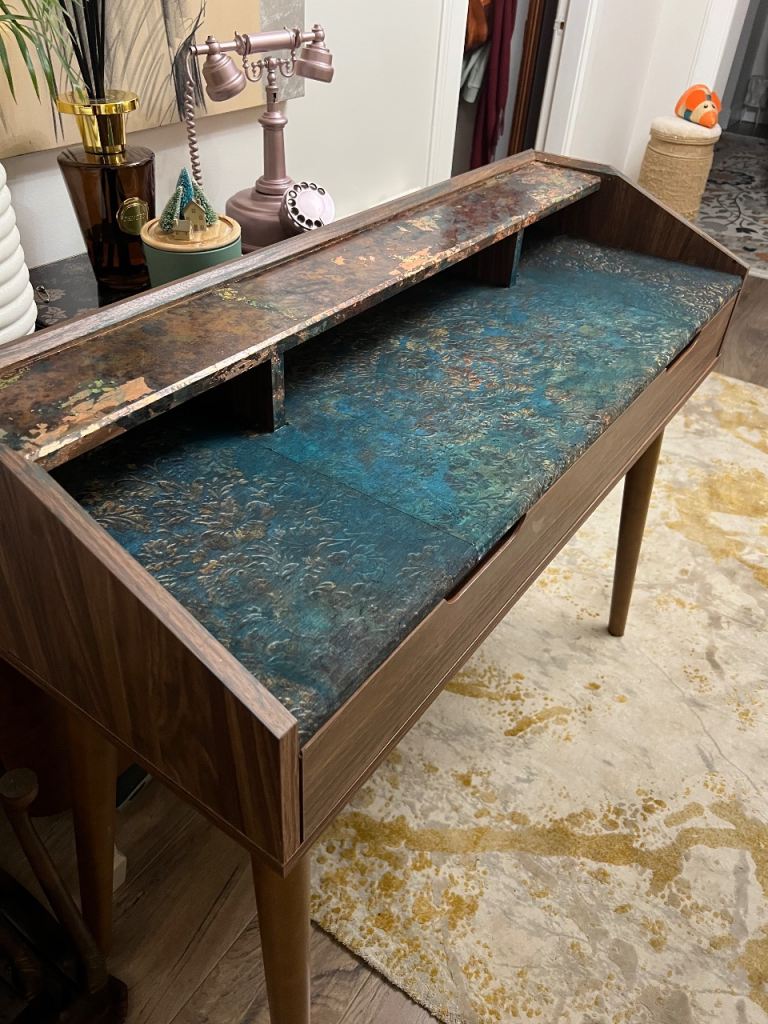 Bespoke Console Tabke - Lovely condition
