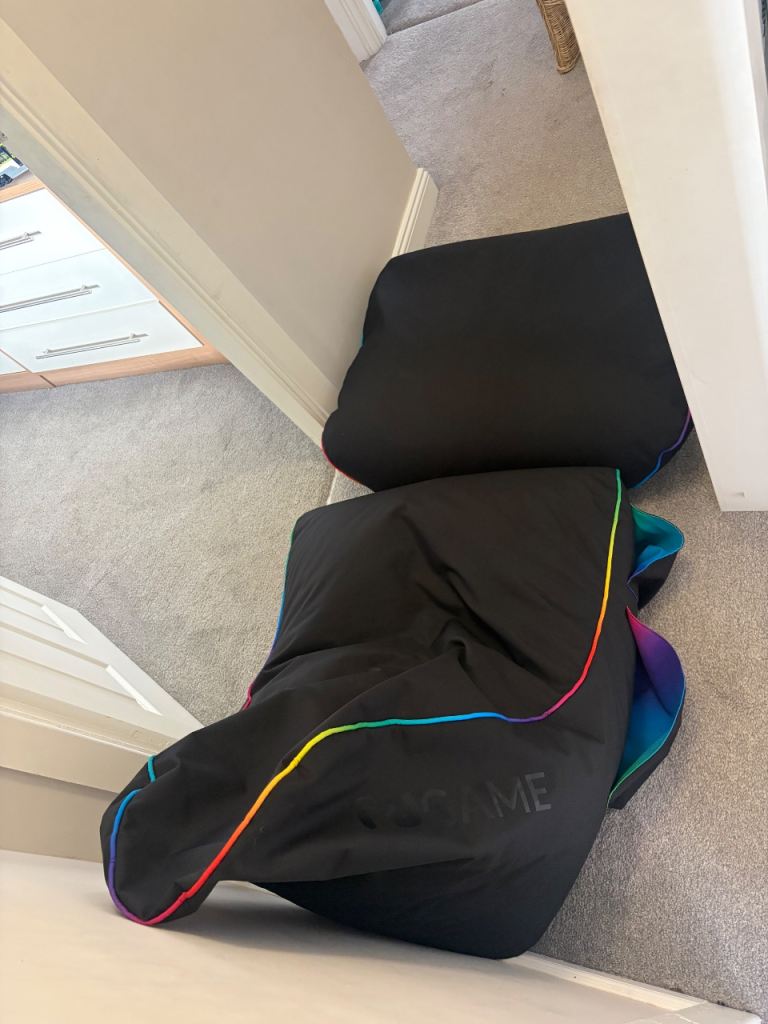 rugame Kids Gaming Bean Bag Chair & Footstool – Black, As New