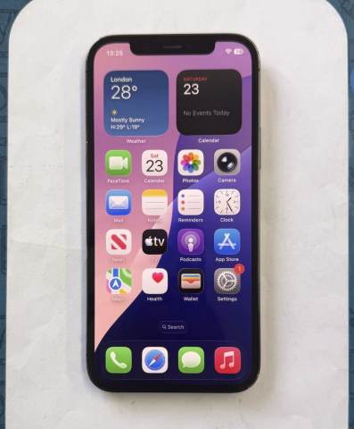Apple iPhone 12 Pro 128GB Graphite Unlocked | in Chingford, London
