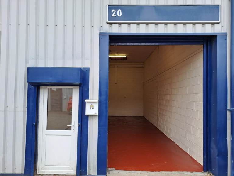 Ideal for start ups, growing trades, satellite operations, E-commerce. No deposit!