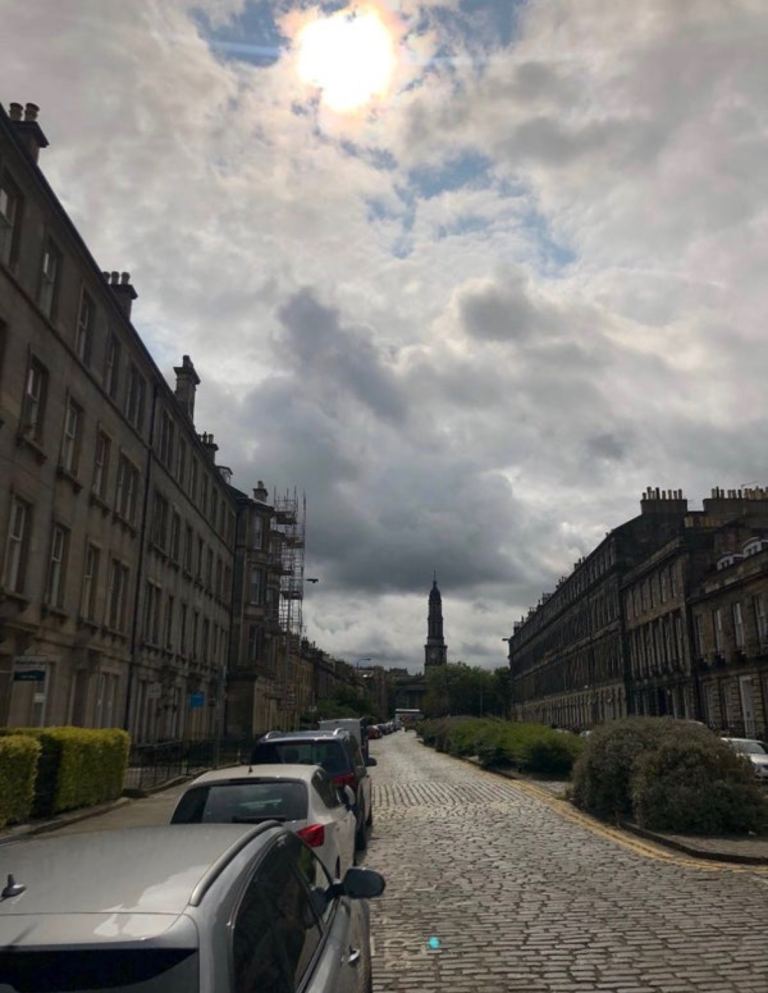 Beautiful en-suite room in a central location in Edinburgh (New Town)