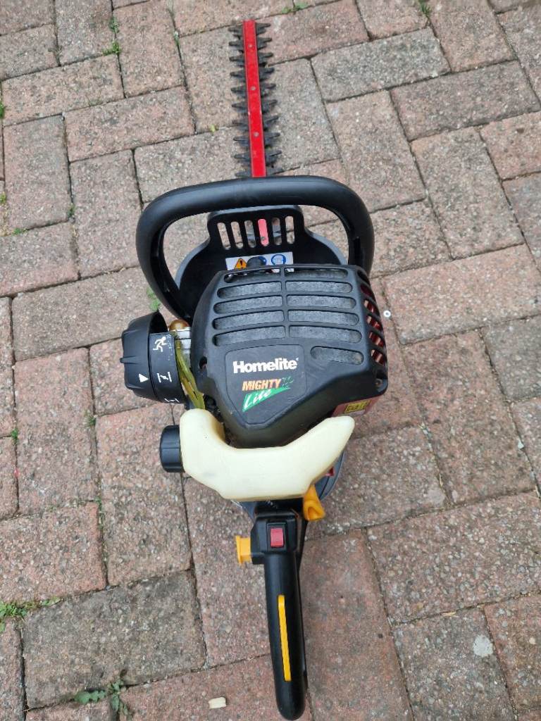 Homelite HHT2655 Petrol Hedge Trimmer – Good Condition
