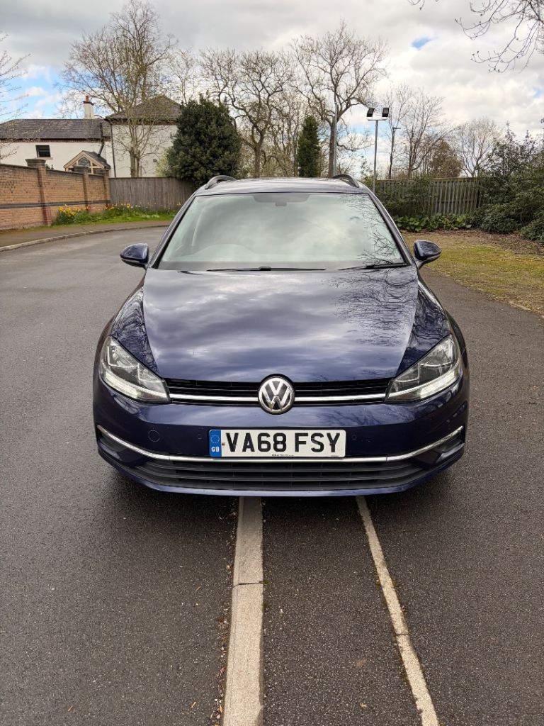 Golf Estate Se Nav 2019 