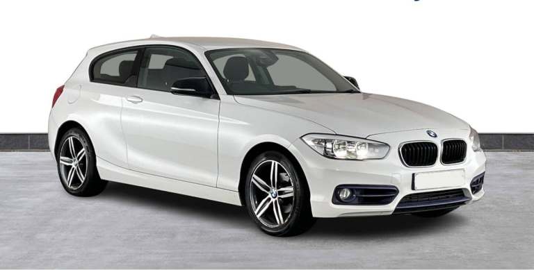 2016 BMW 1 Series 118D Sport 3dr ++ PRO MEDIA NAV / 20 TAX / 68 MPG / ULEZ ++ HATCHBACK Diesel Ma...