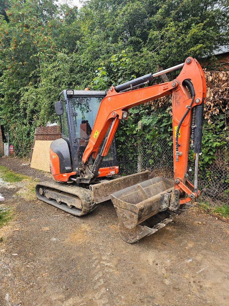 Groundwork / Mini Digger and Driver Hire in East London! 🚜