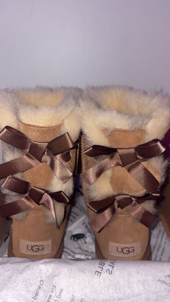UGG W Bailey Bow II Boots - UK 5, New in Box
