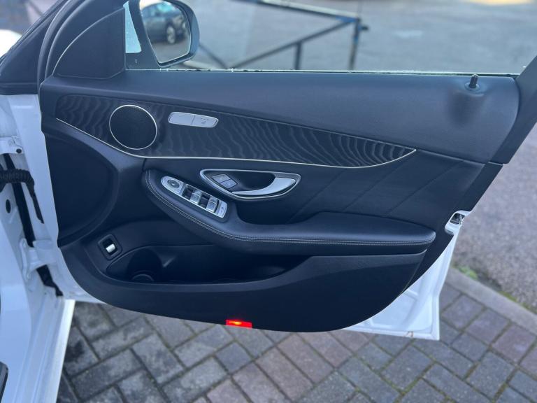 2016 Mercedes-Benz C Class C220 D AMG LINE AUTO Saloon Diesel Automatic