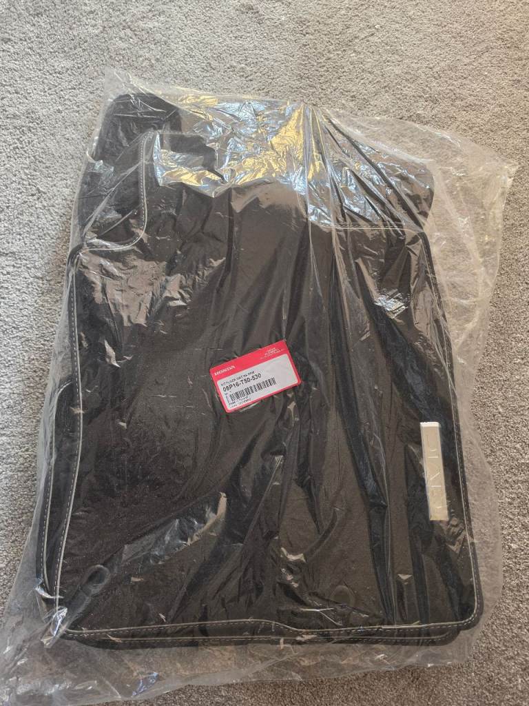 Honda Civic Premium car mats- Front and rear - 2023 onwards 