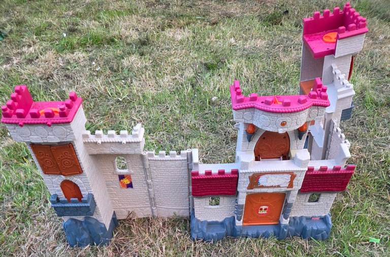 Fisher Price Imaginext Lights And Sounds Castle