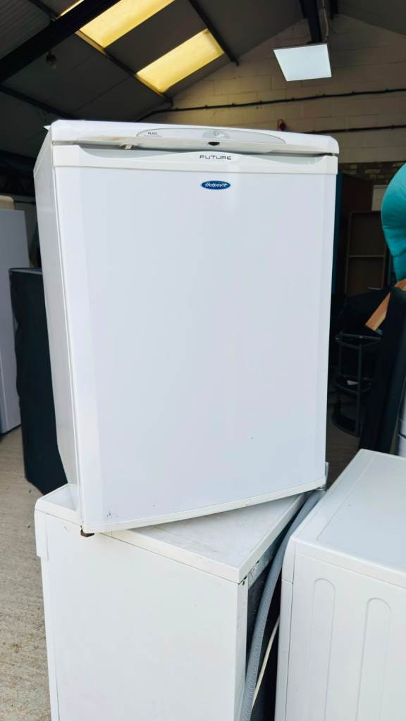 Undercounter fridge £50