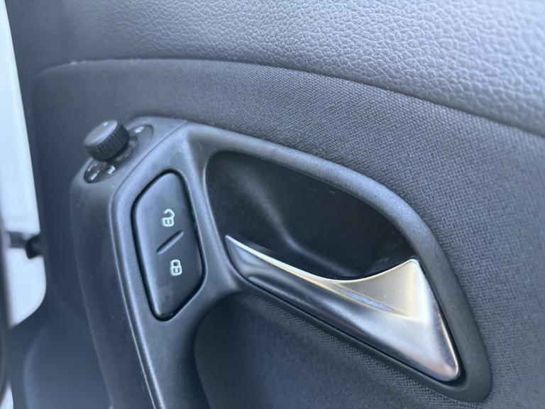 VOLKSWAGEN POLO 1.2 Match 2013