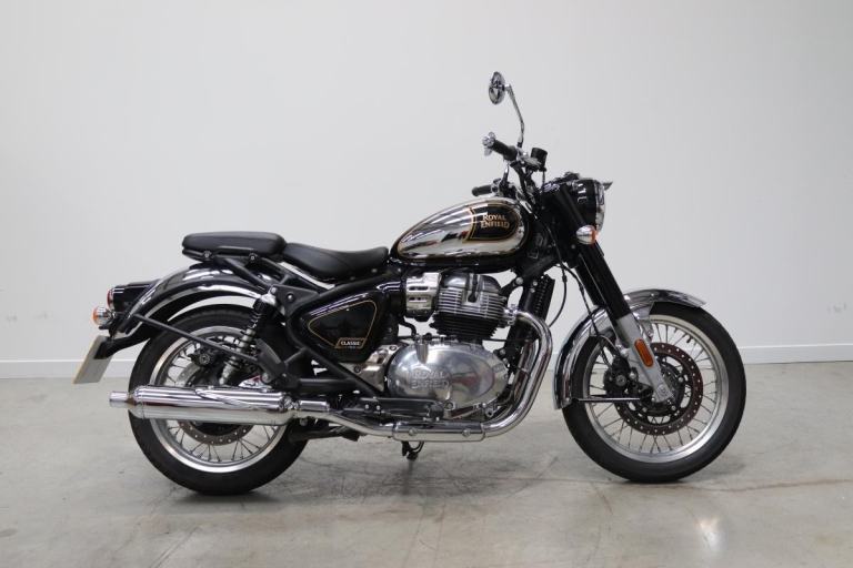 2025 Royal Enfield Classic 650 In Black/Chrome 