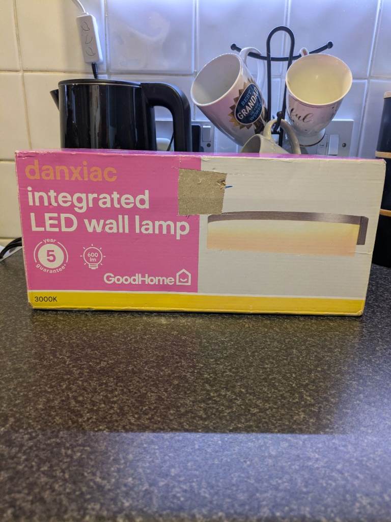 Integrated led wall lamp 