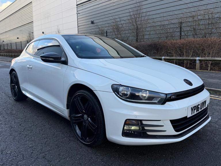 2016 Volkswagen Scirocco 2.0 TDi 184 BlueMotion Tech R-Line 3dr DSG COUPE Diesel Automatic