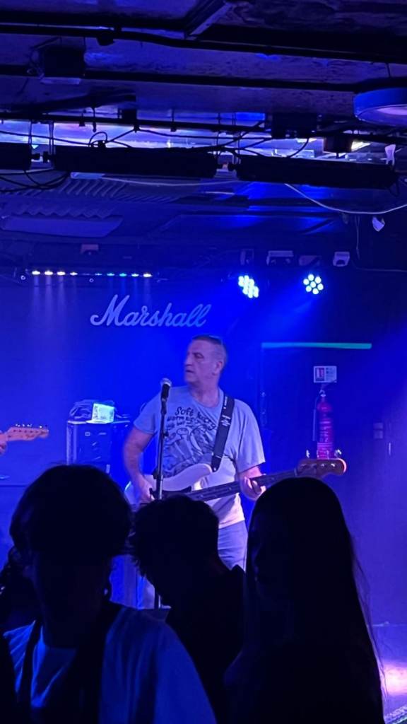 Bassist looking to form or join band 