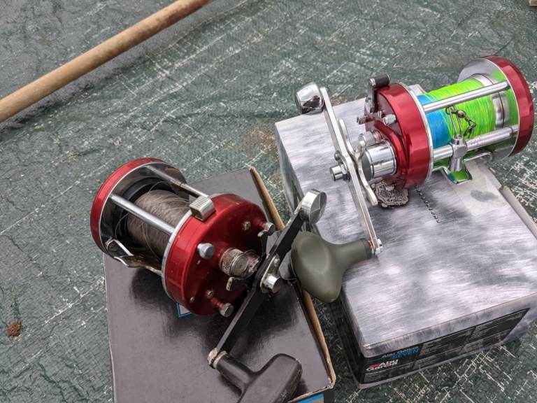 x2 ABU 7000 multiplier fishing reels in lovely condition , quality 