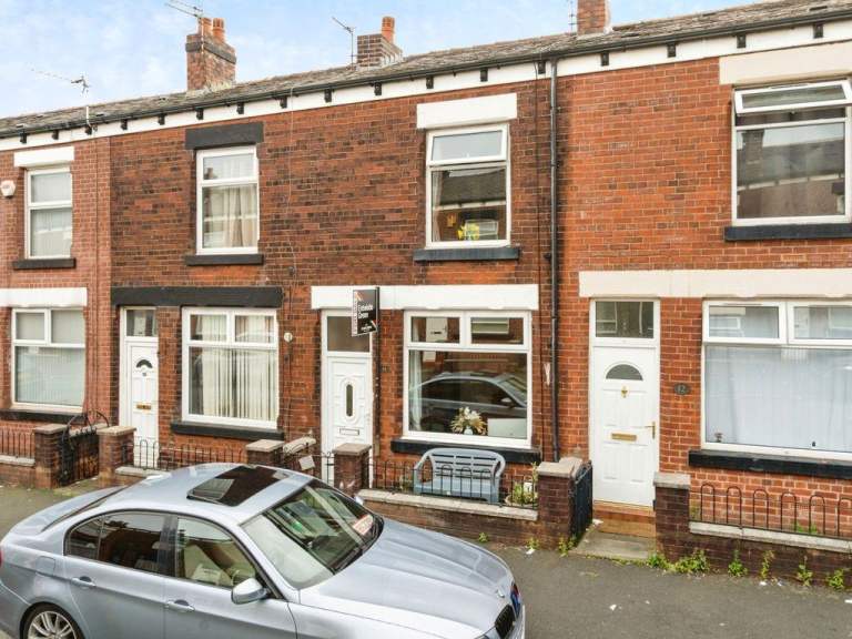 £850 rent, 2 bed, Bolton