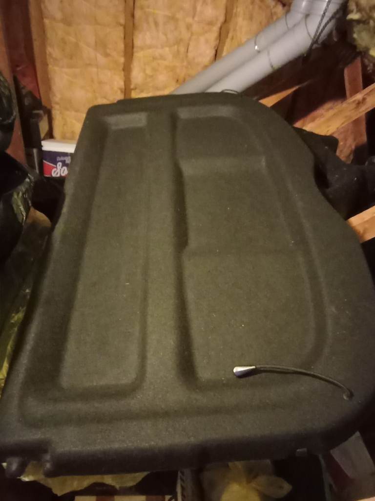 Nissan Qashqai parcel shelf 