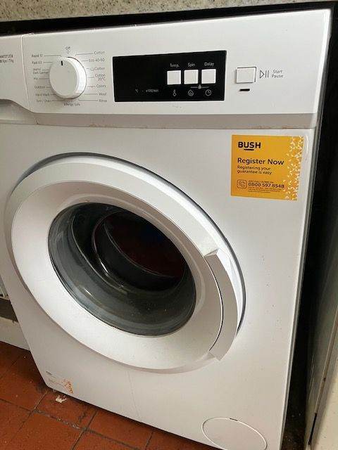 7Kg Washing Machine - still warranty - 6 Months old