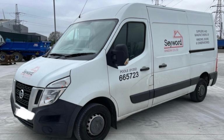 2017 Nissan NV400 2.3 dCi 110ps H2 E Van PANEL VAN Diesel Manual