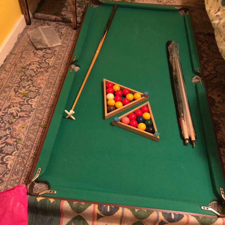 Snooker table reasonable  good condition 