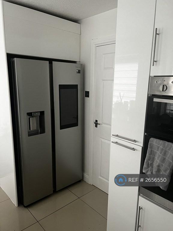 3 bedroom house in Northampton, Northampton, NN3 (3 bed) (#2656550)