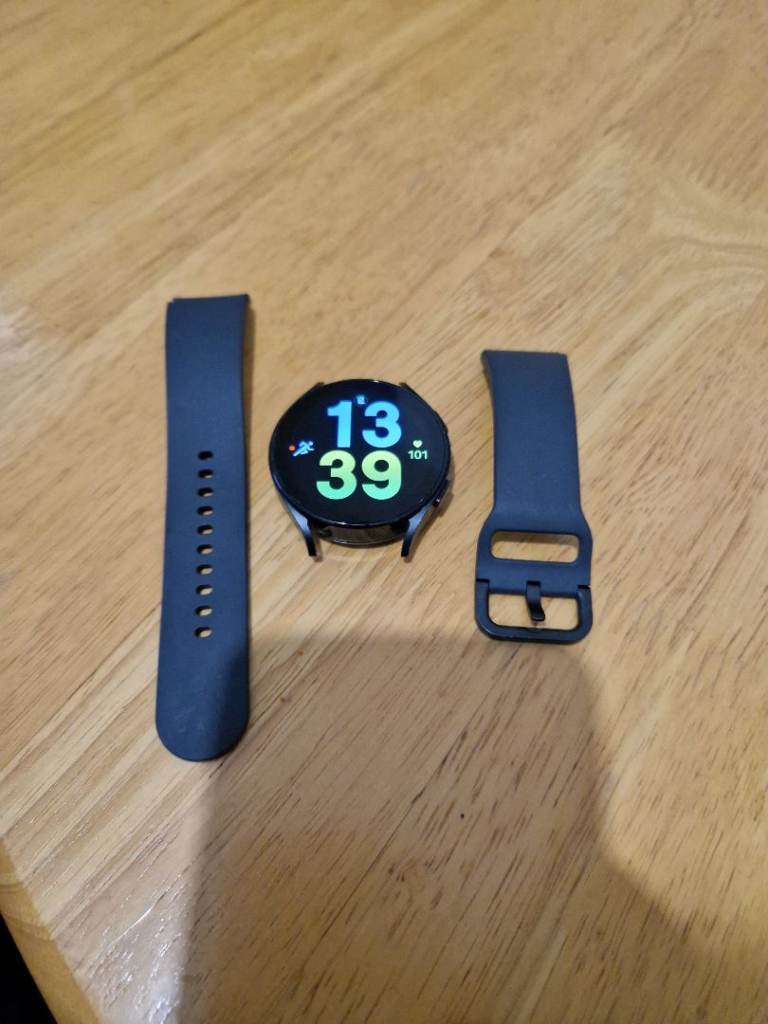 Samsung Galaxy Watch5 44mm 4G LTE Smart Watch,Black