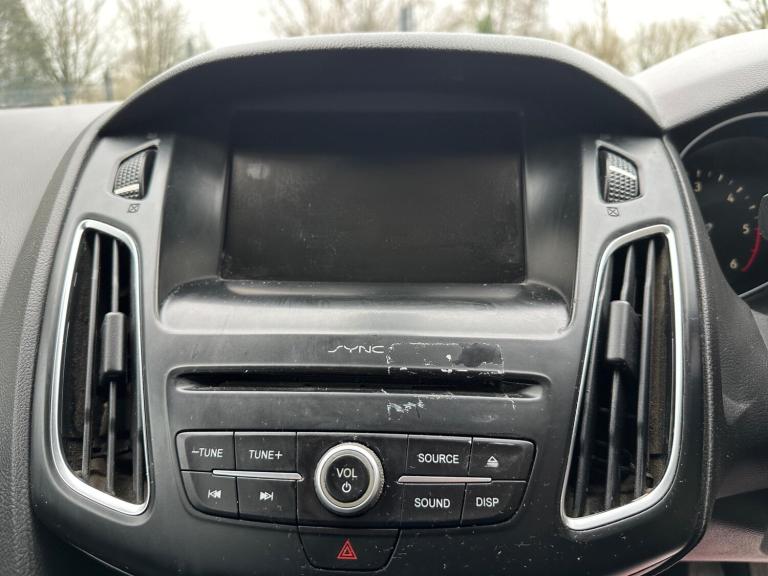 2016 Ford Focus 1.5 TDCi Zetec Euro 6 (s/s) 5dr HATCHBACK Diesel Manual