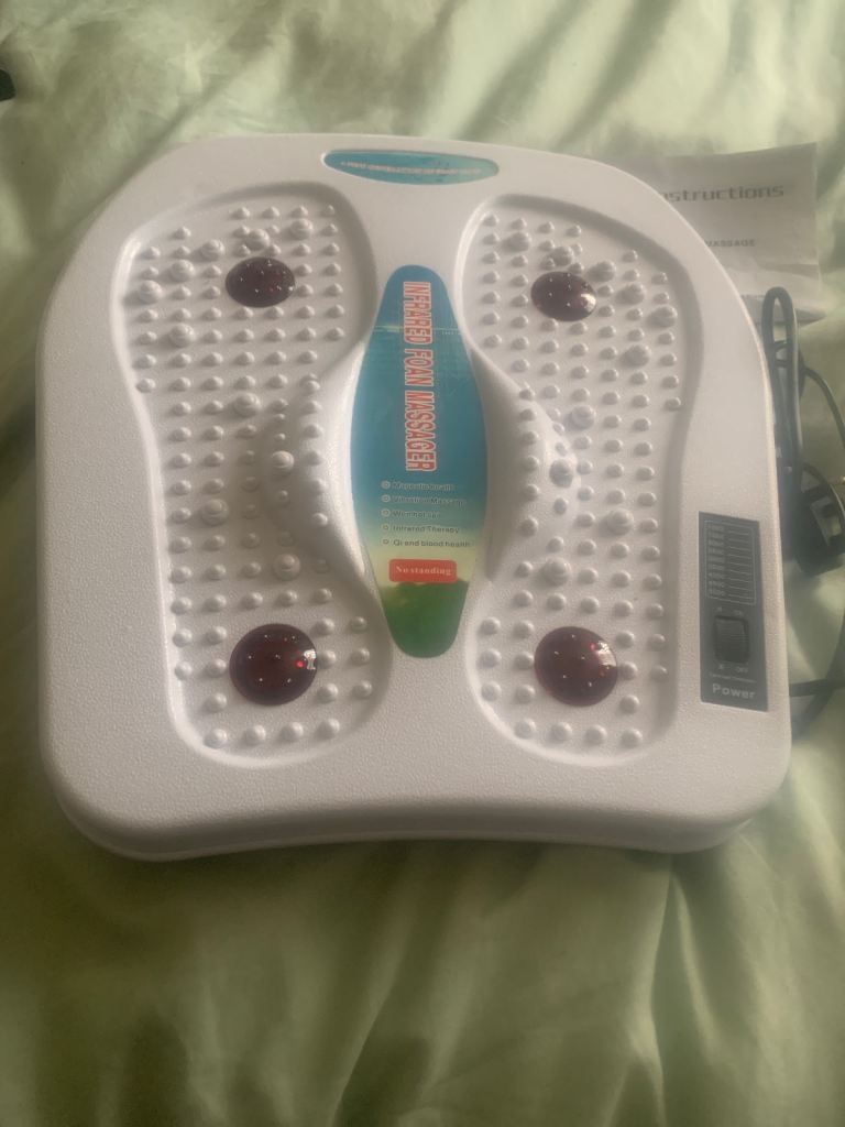 Vibro Foot Massager – White, Good Condition
