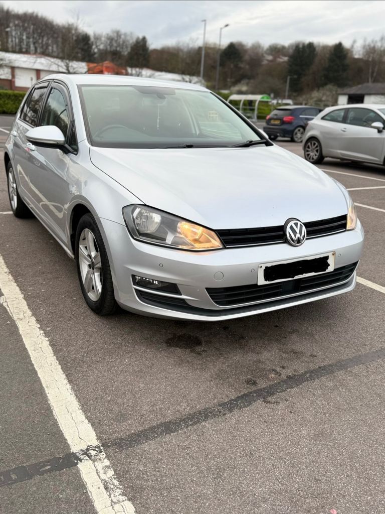 2014 Volkswagen Golf 