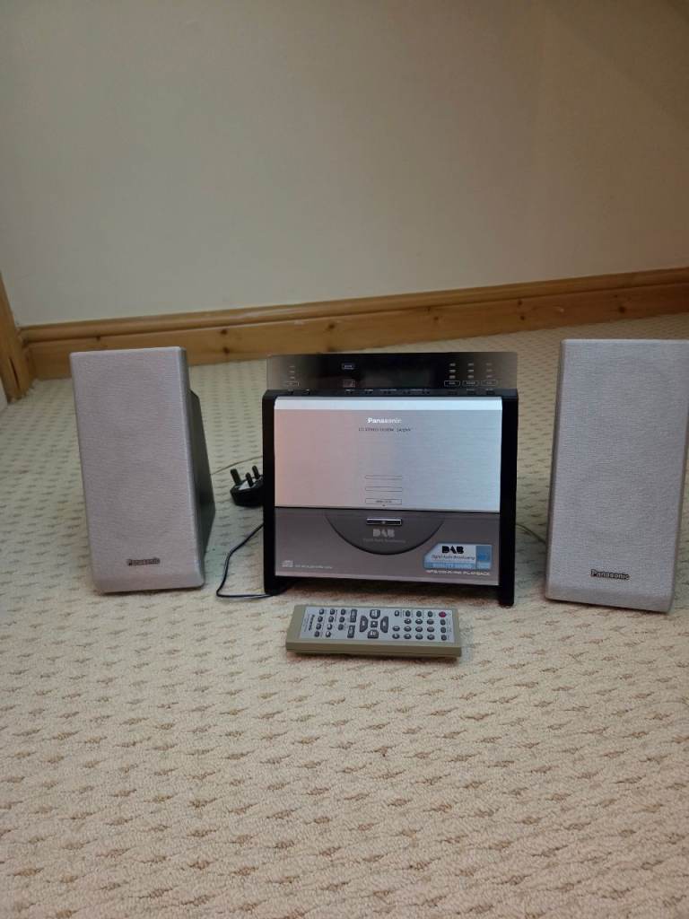 Panasonic Compact Stereo System with DAB Radio & Remote
