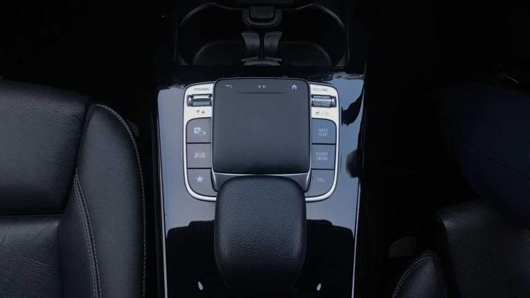 Mercedes-Benz CLA CLA200 AMG Line Automatic