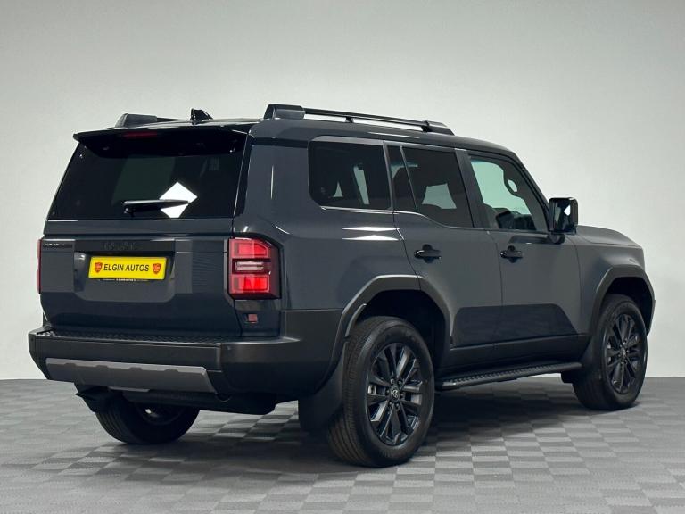 2025 Toyota Land Cruiser Invincible 2.8 D-4D Auto (LWB) ( 204 bhp ) Station Wagon Diesel Automatic