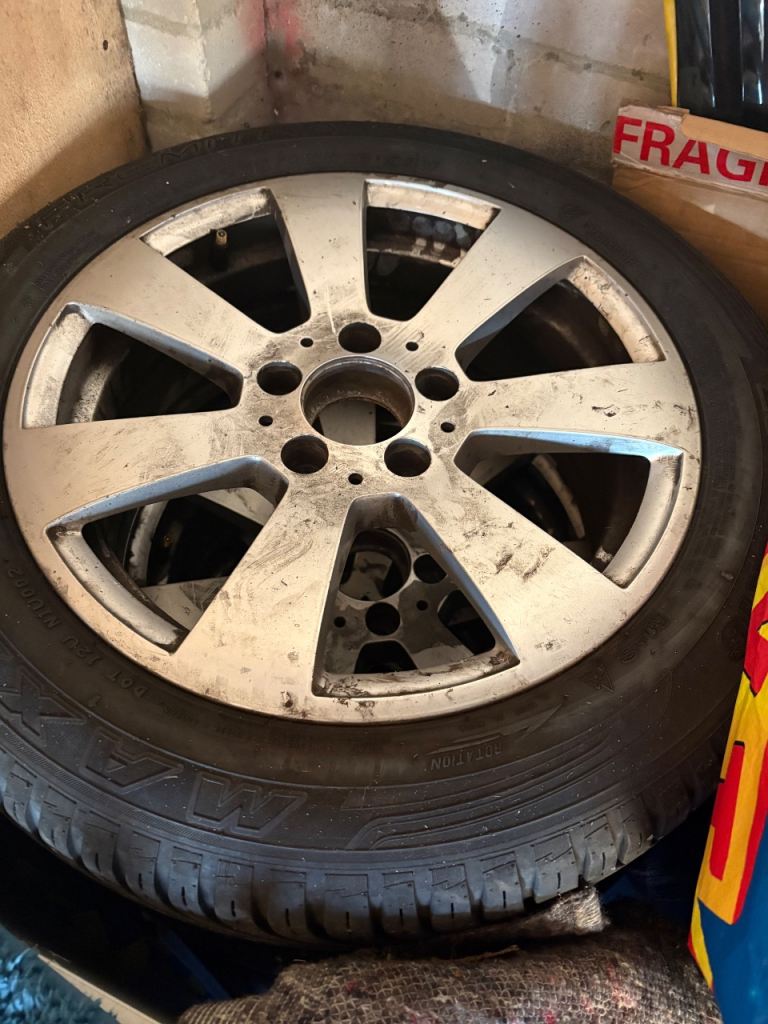 205/65/16 merc alloys 