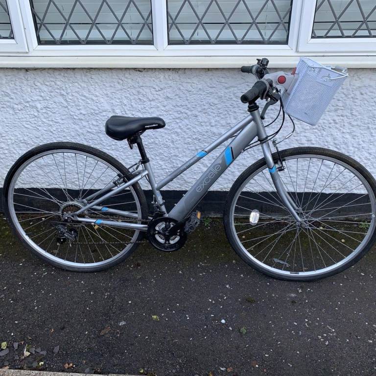 [*like new]  Apollo Excelle - town bike / hybrid