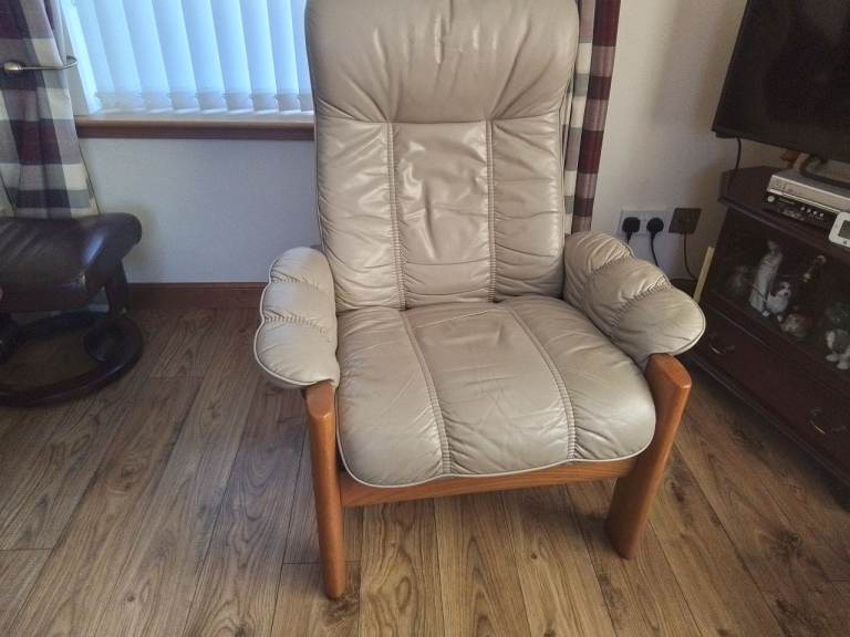 Ekornes sofa and recliner chair