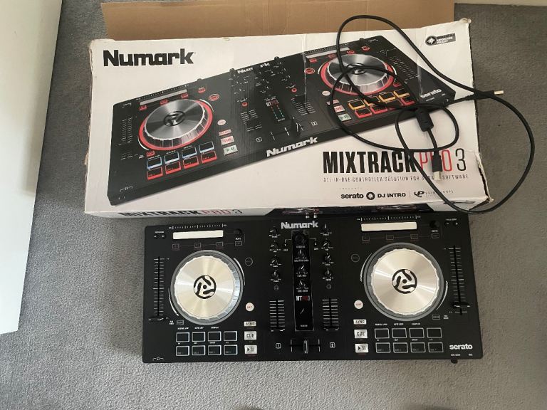 Numark Mixtrack Pro 3 For sale!! 