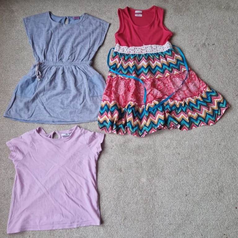 GIRLS SUMMER CLOTHER BUNDLE AGE 5-7 YEARS