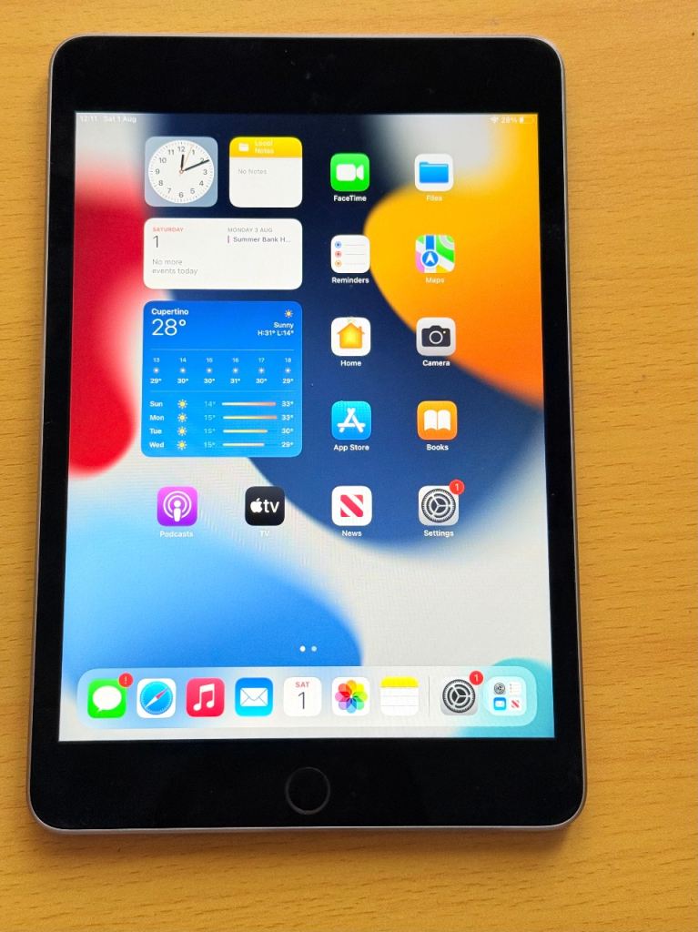 iPad mini 4 128GB iOS 15 WiFi 