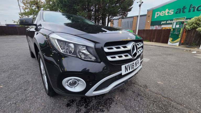Mercedes-Benz, GLA, Estate, 2018, Manual, 1595 (cc), 5 doors