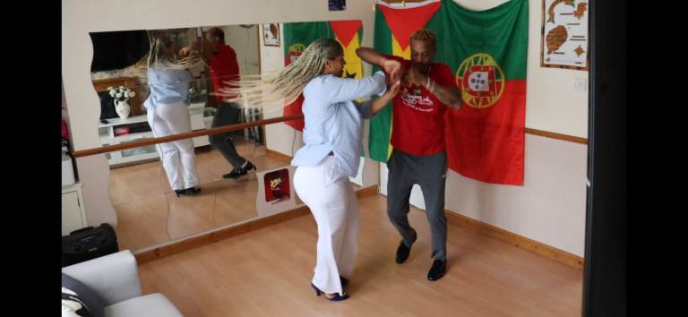 Kizomba and Salsa dance Lessons in London with RAGSAN 