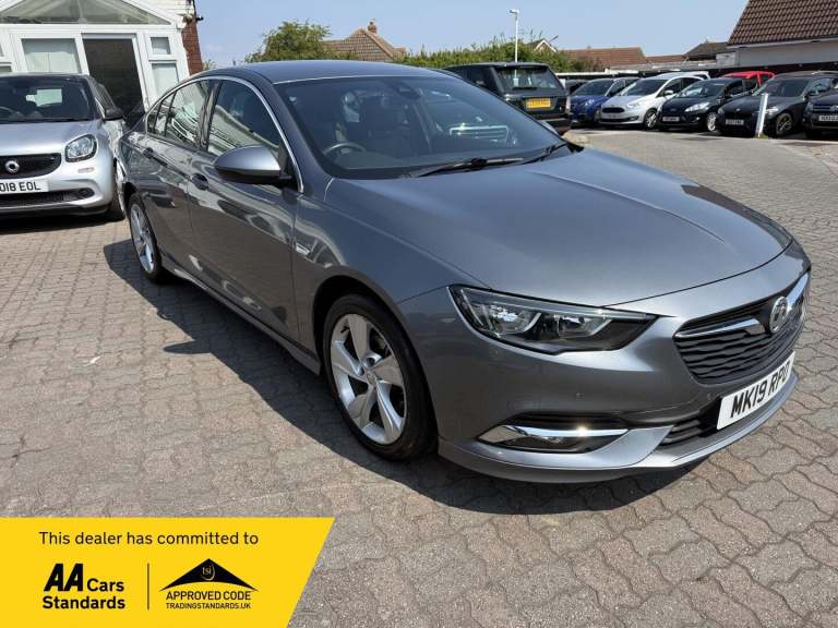 2019 Vauxhall Insignia 1.5T SRi Vx-line Nav 5dr Auto HATCHBACK PETROL Automatic