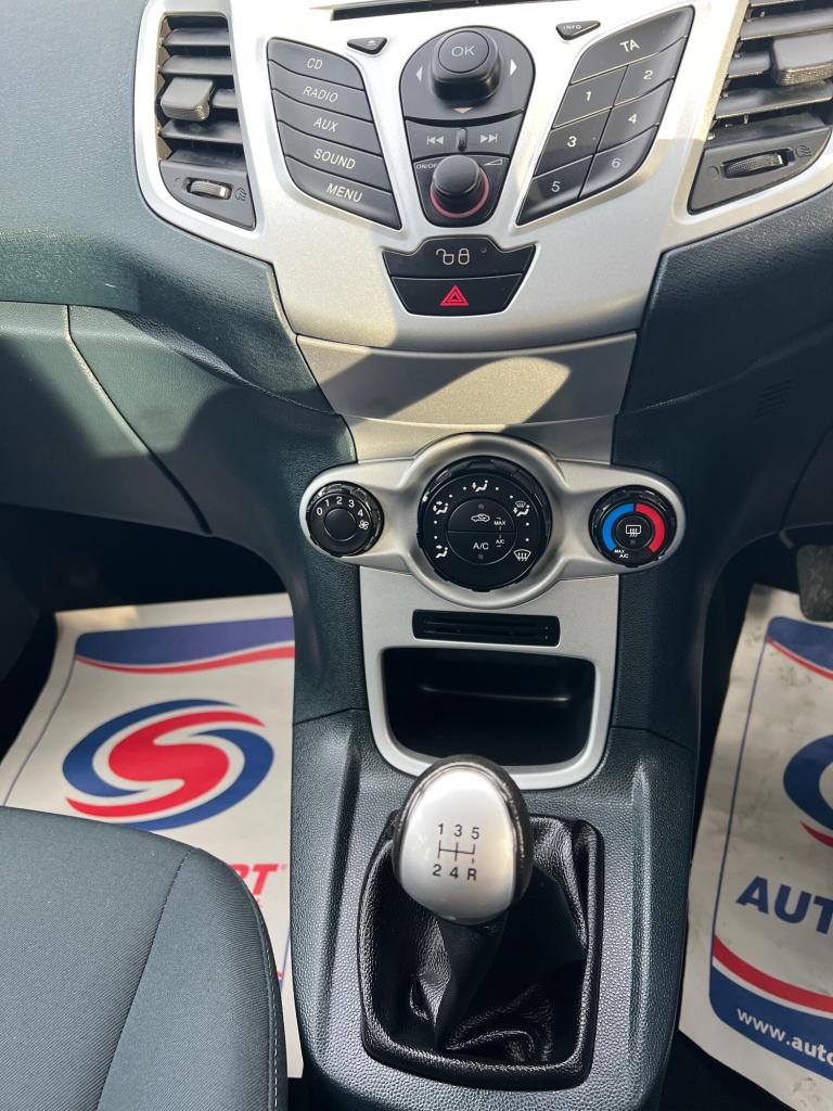 2012 Ford Fiesta 1.25 Edge 5dr [82] HATCHBACK Petrol Manual