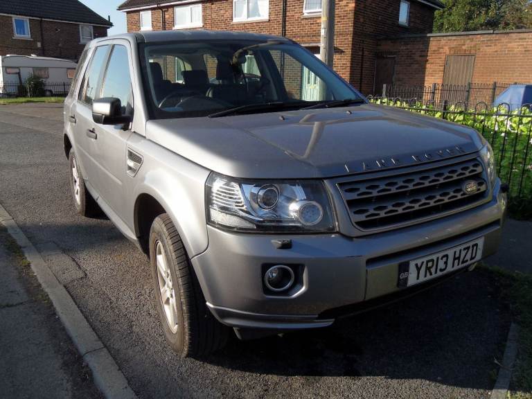 Land Rover, FREELANDER, Estate, 2013, Manual, 2179 (cc), 5 doors