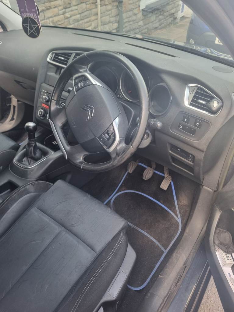 Citroen, C4, Hatchback, 2014, Manual, 1560 (cc), 5 doors