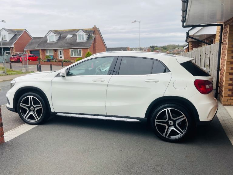Mercedes-Benz, GLA, Estate, 2017,Semi-Auto, 2143 (cc), 5 doors