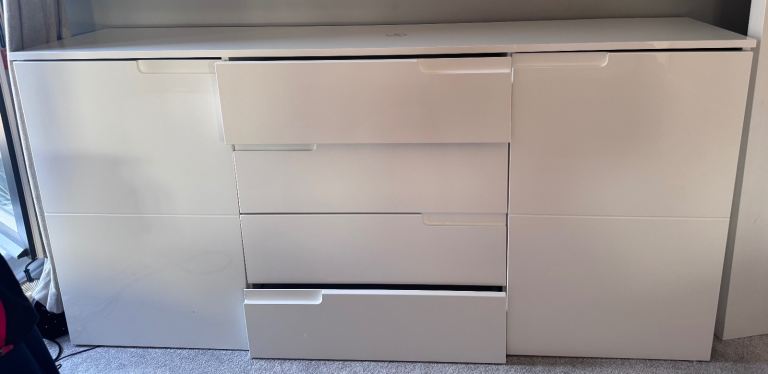 White Sideboard with Drawers and Cupboards CHEAP AS NEEDS TO BE GONE THIS WEEKEND– Good Condition