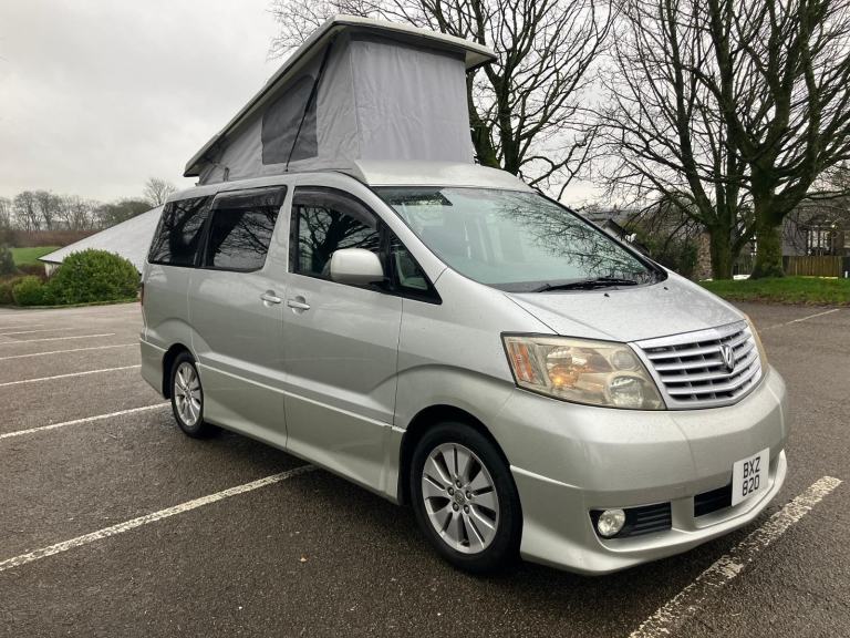 Toyota Alphard Campervan Poptop 4 Berth 4 Travel Belts Full pro Conversion 