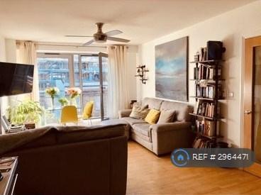 3 bedroom flat in Grange Road, London, SE1 (3 bed) (#2964471)